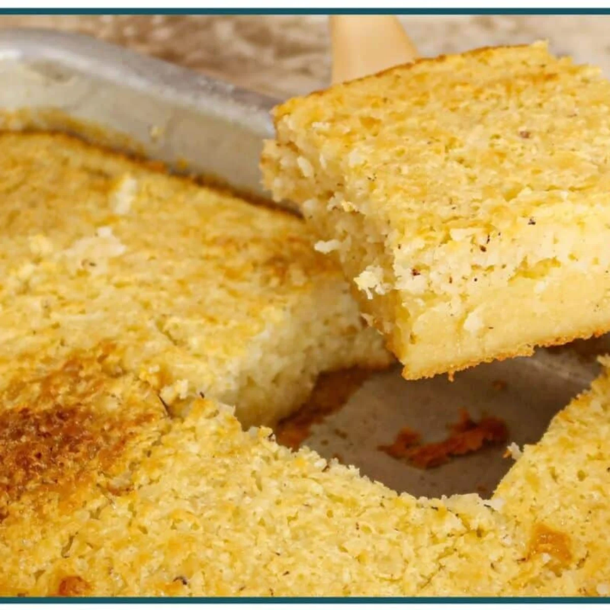 Bolo de coco sem farinha rápido, úmido e fofinho