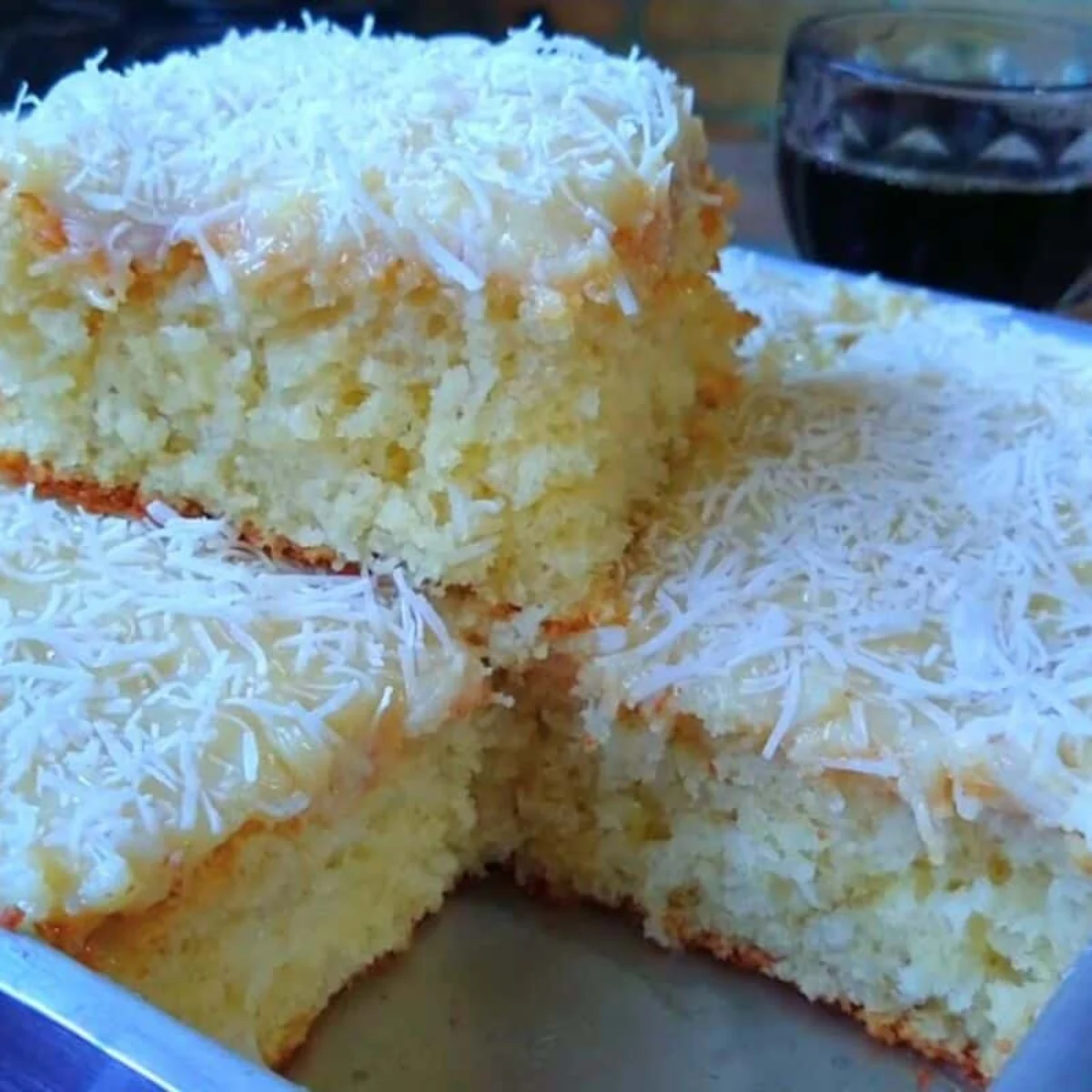 Bolo de tapioca com coco super fofinho