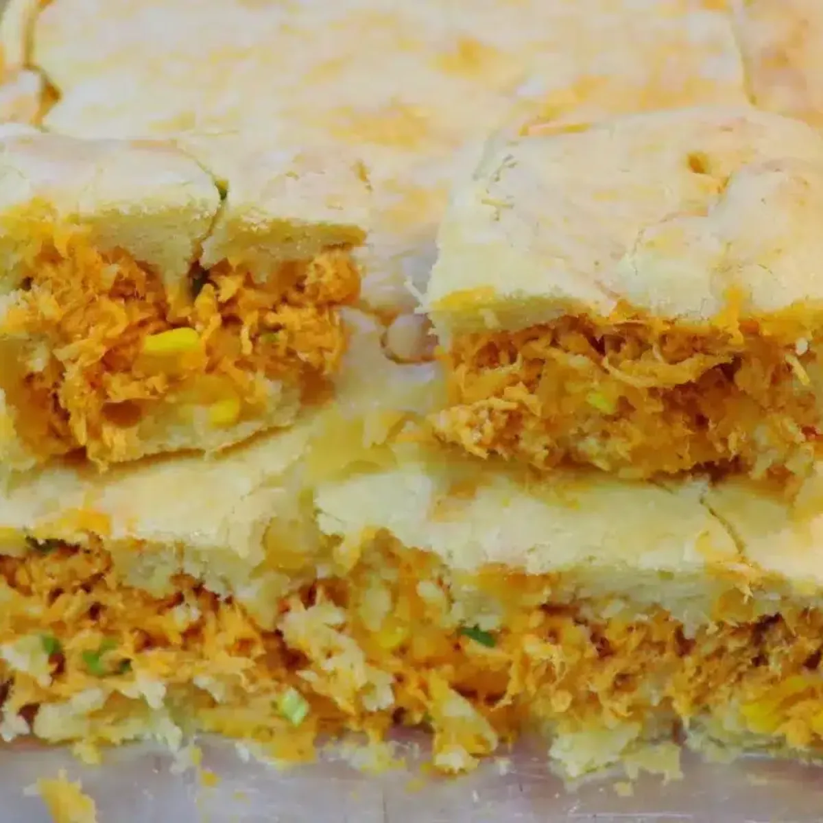 Torta de frango de liquidificador com massa fofinha