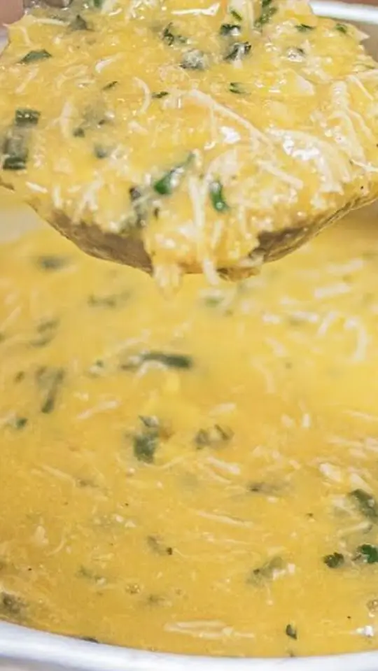 Caldo de Milho com Frango Cremoso