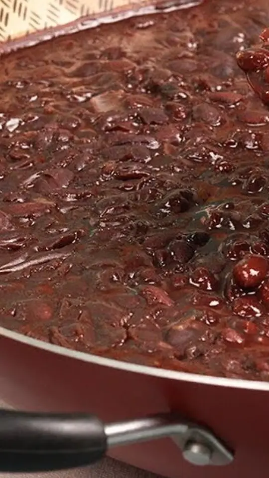 Feijão Preto com Caldo Grosso