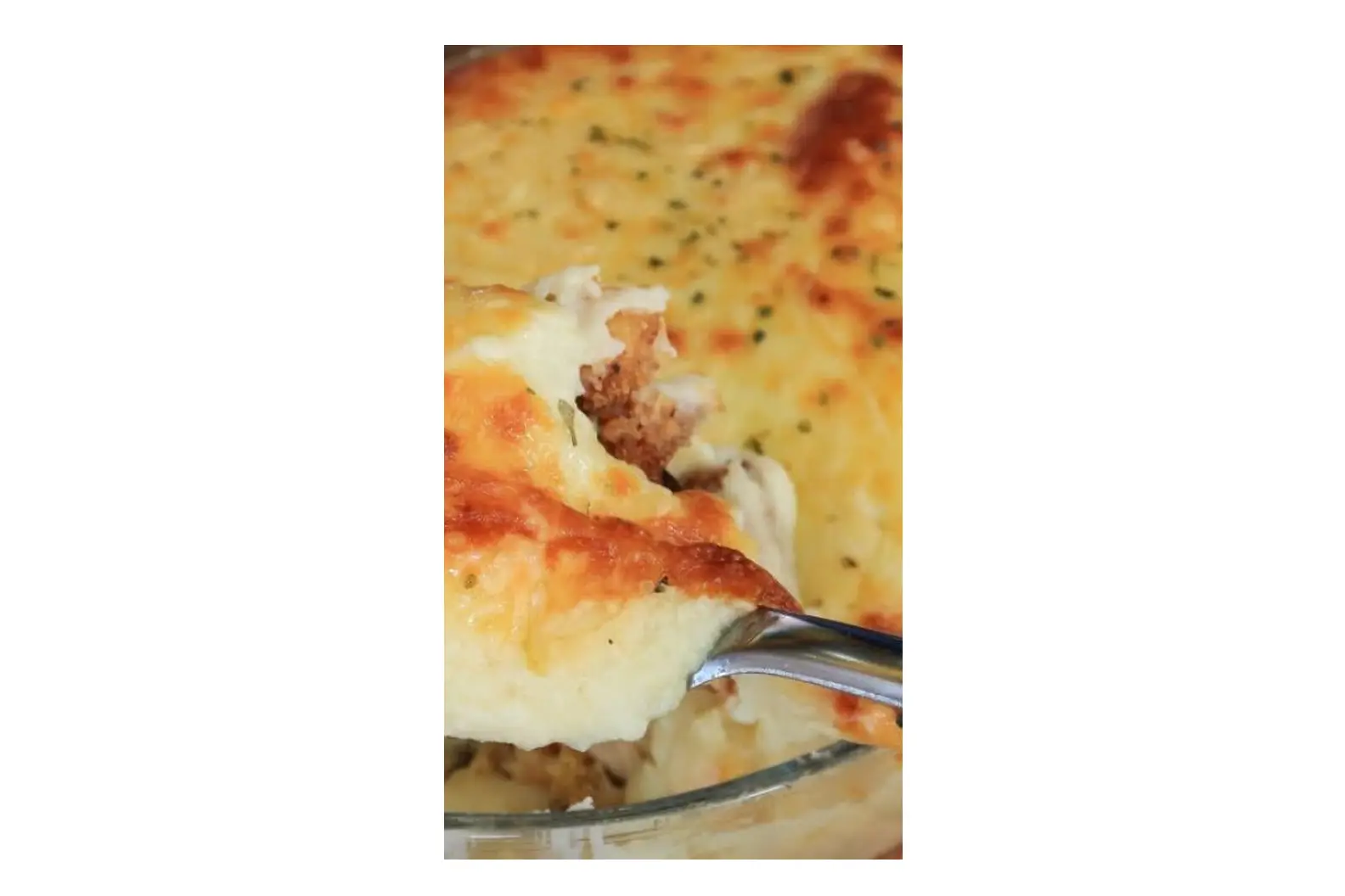 Frango Cremoso Gratinado na Travessa com Purê de Batatas
