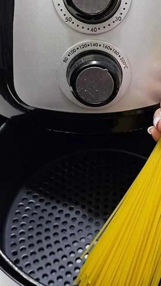 Macarrão na Air Fryer