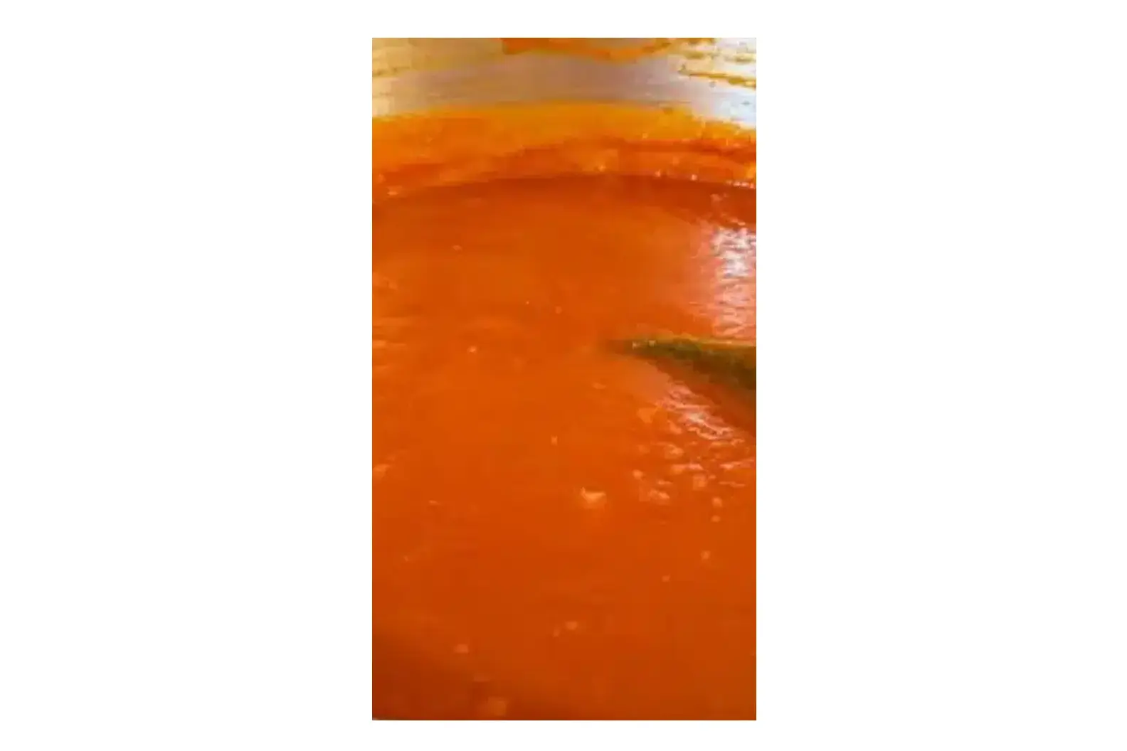 Molho de Tomate Caseiro na Panela de Pressão