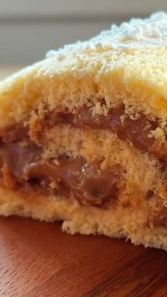 Rocambole de Doce de Leite