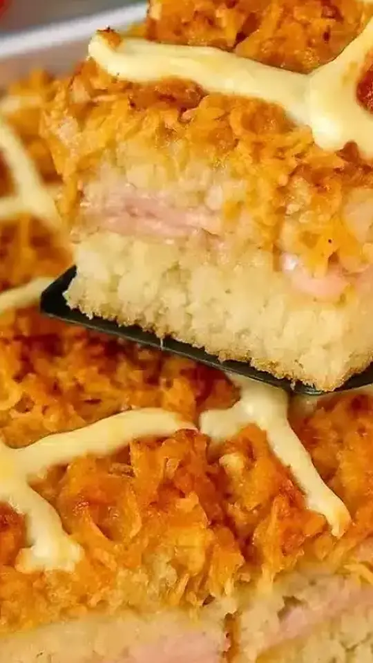 Torta de Frango com Catupiry